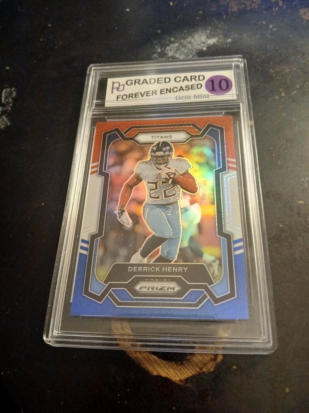 Derrick Henry Panini Prizm Football Card - Blue/Red @ White Holo
